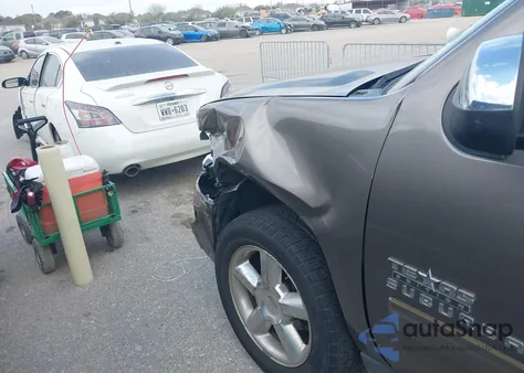 2011 Chevrolet Suburban 1500 Lt1 z USA, uszkodzony, nr VIN 1GNSCJE07BR327726